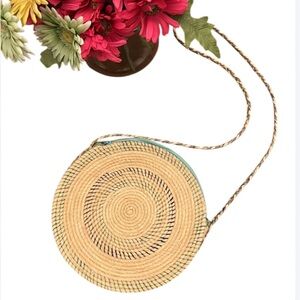 Round Straw Crossbody Bag